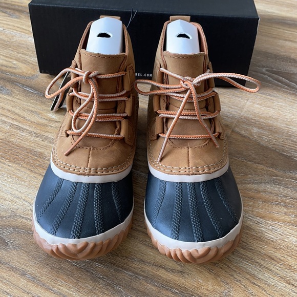 Sorel Out N’ About Duck Boot in Elk NWT - Picture 3 of 12